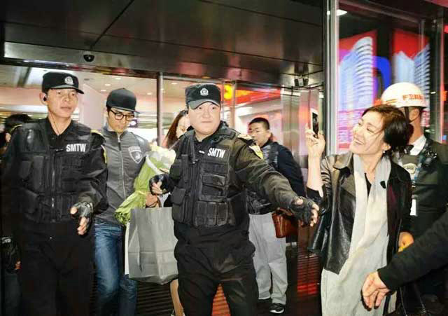 宋承憲、李貞賢助力新疆秋季國際車展